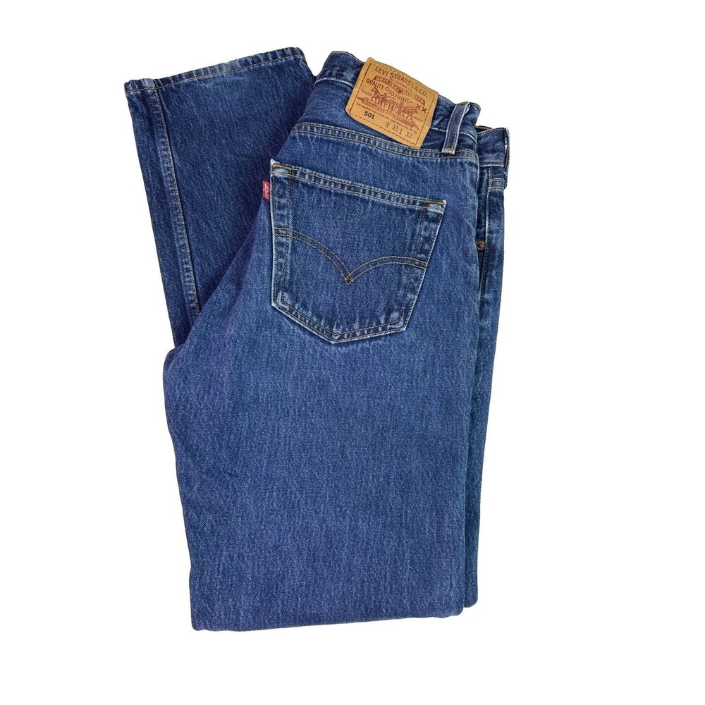 Vtg 90s Levi’s 501 Blue Denim Jeans Made in USA High Waist For Women 31X32